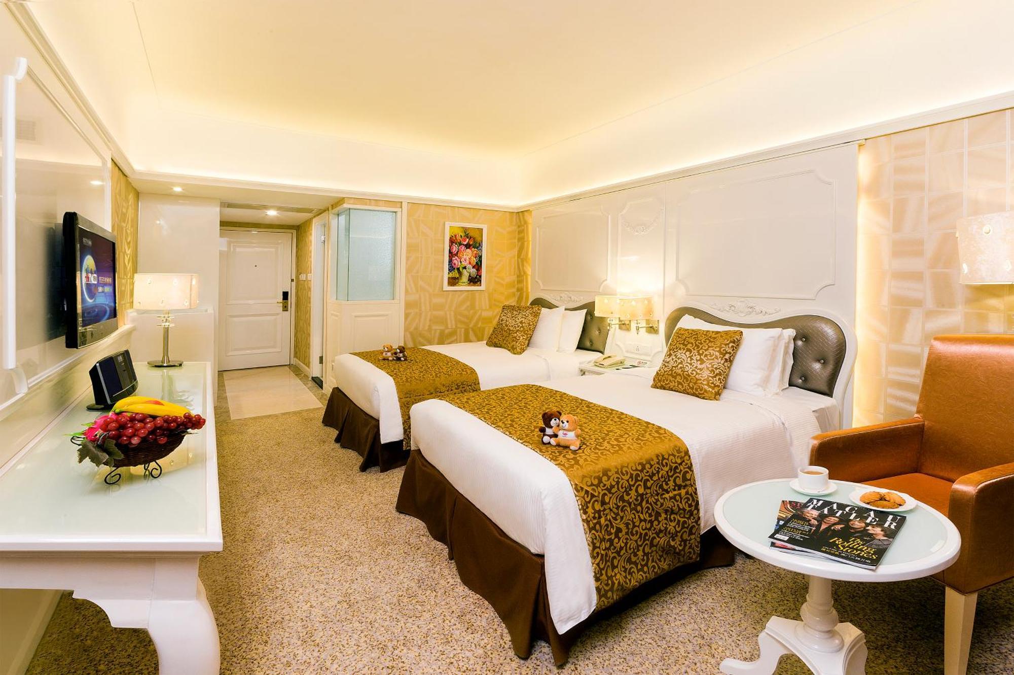 Classic Twin Room