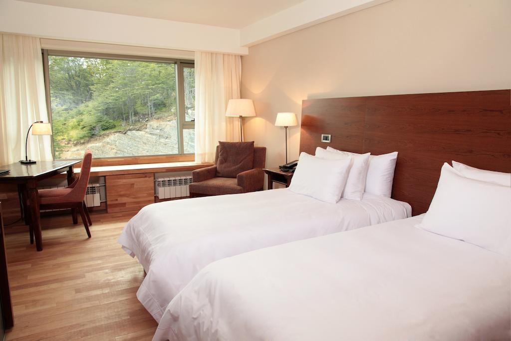 Triple Room with Mountain View