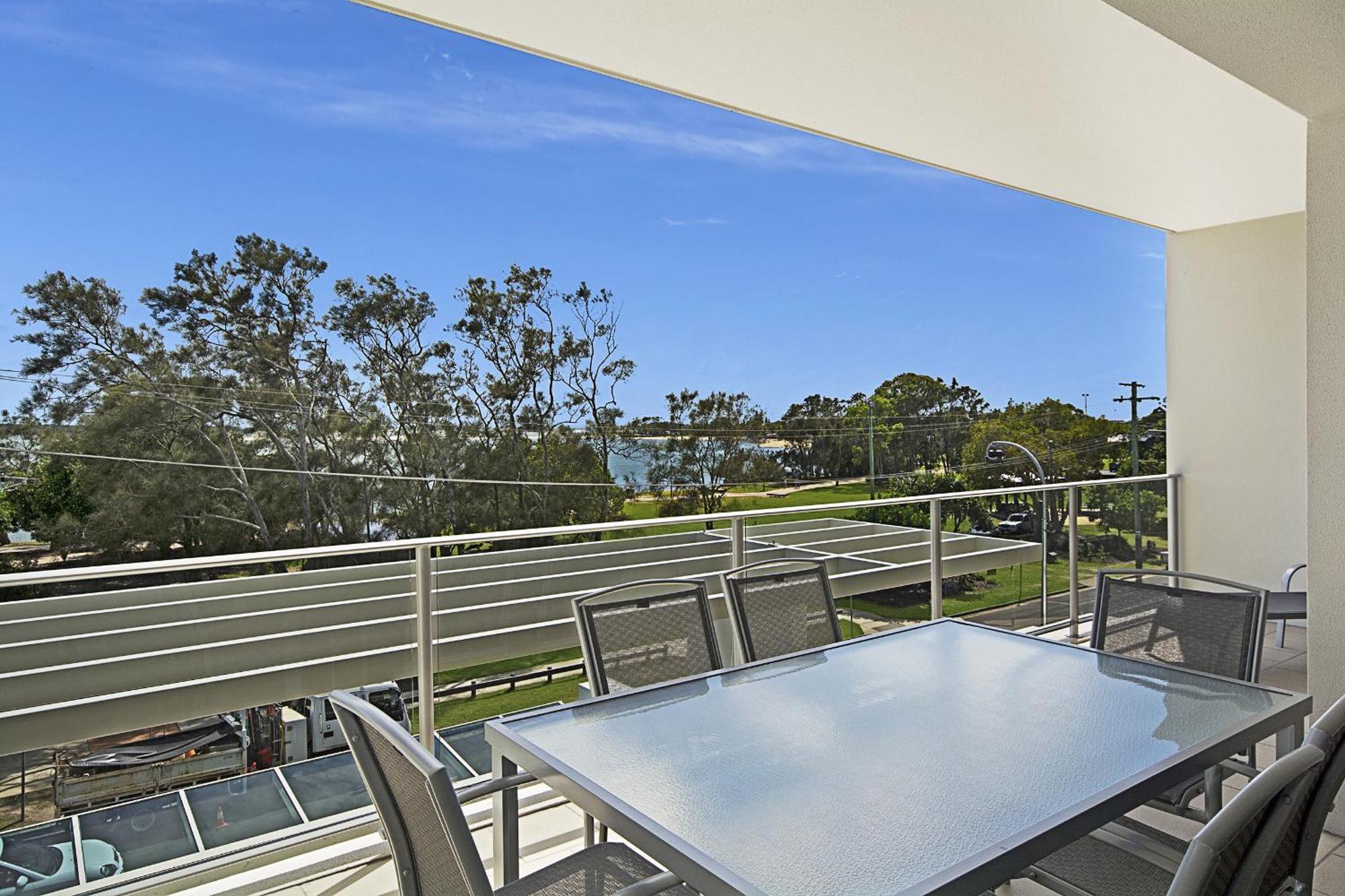 Three-Bedroom Apartment River View