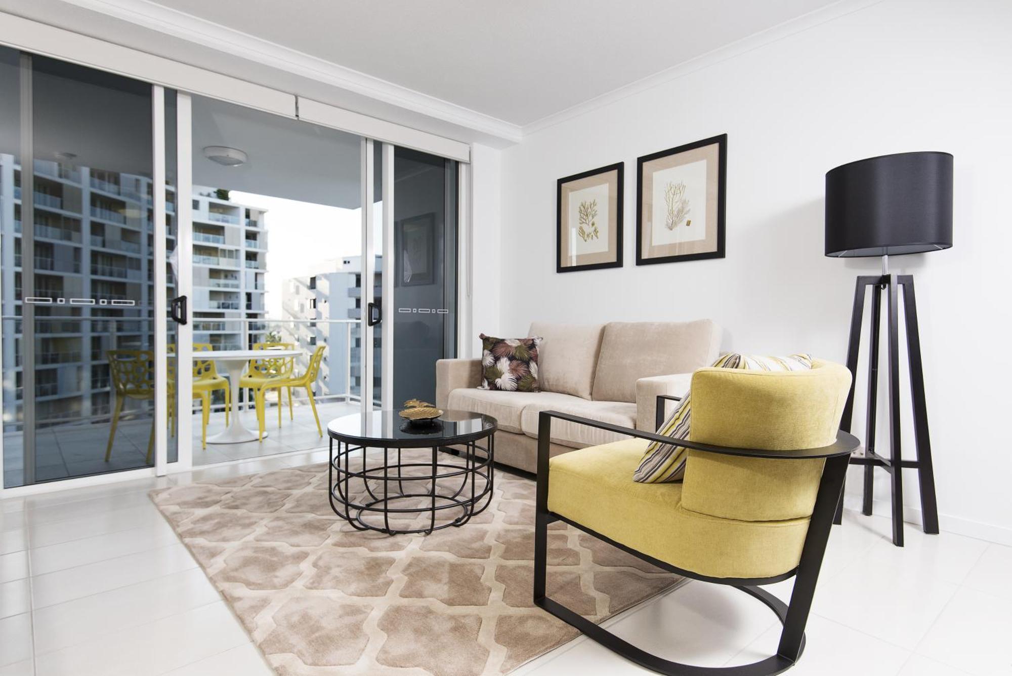 1 Bedroom Balcony Apartment