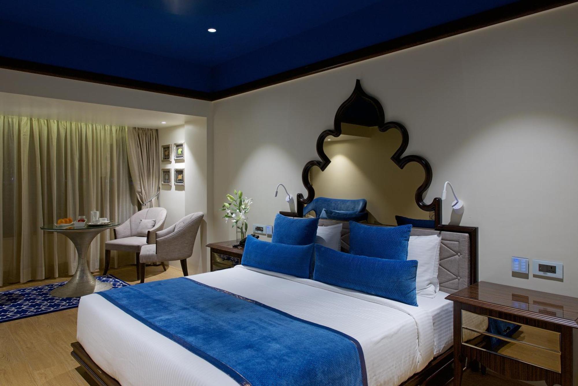 Deluxe Double Room with City View