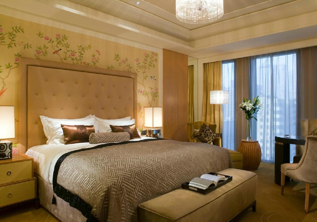 Executive Deluxe King Room