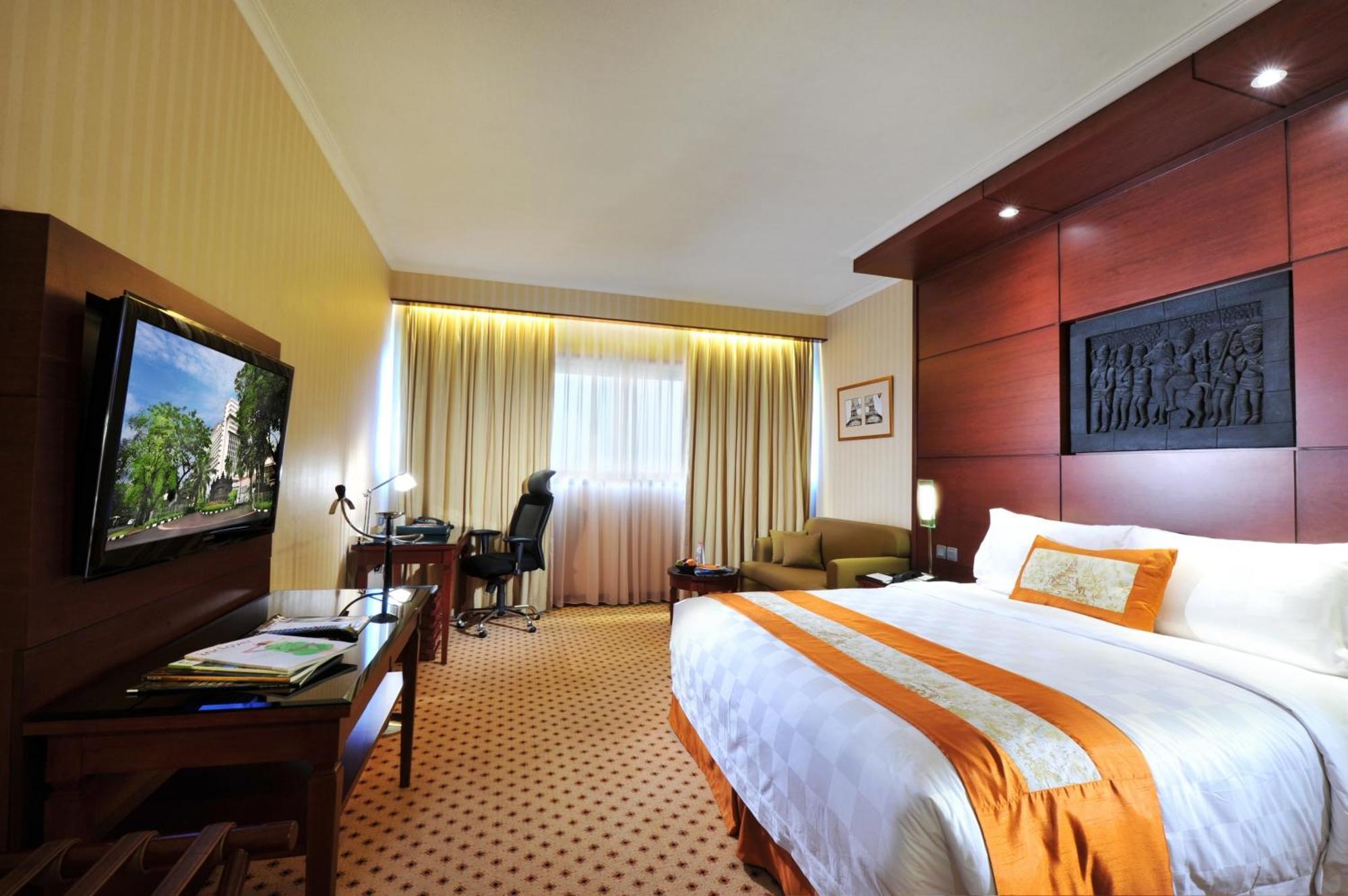 Superior King Room