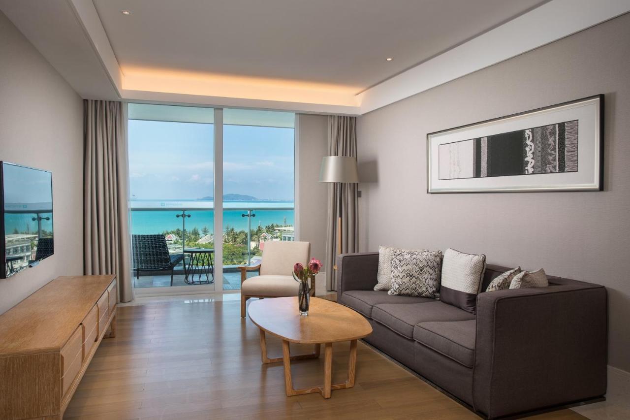 Deluxe Two-Bedroom Suite with Ocean View,696402696:JPEG