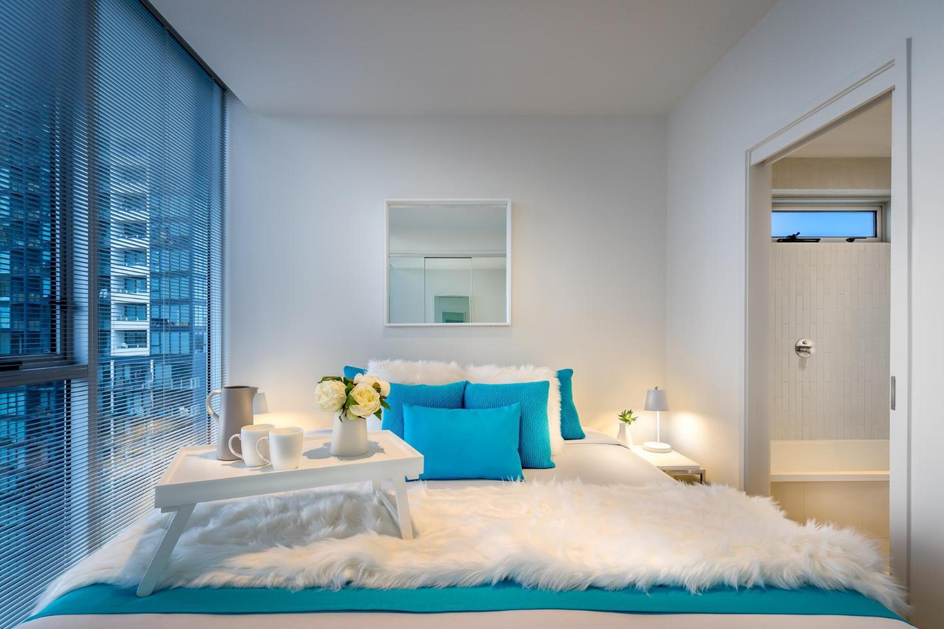 Deluxe Two-Bedroom Apartment
