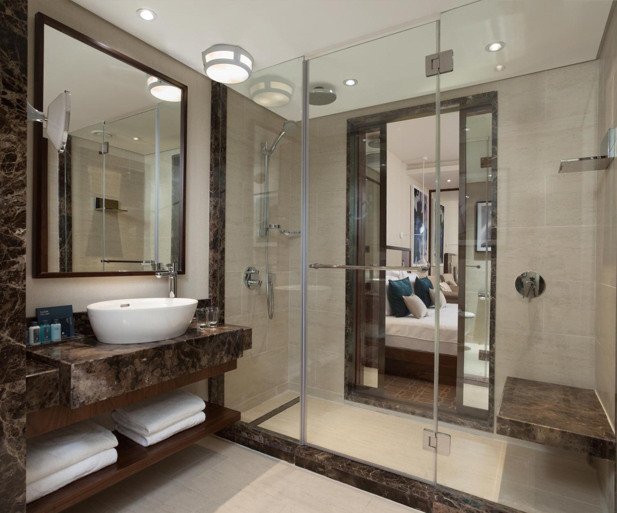 Bellavista Room