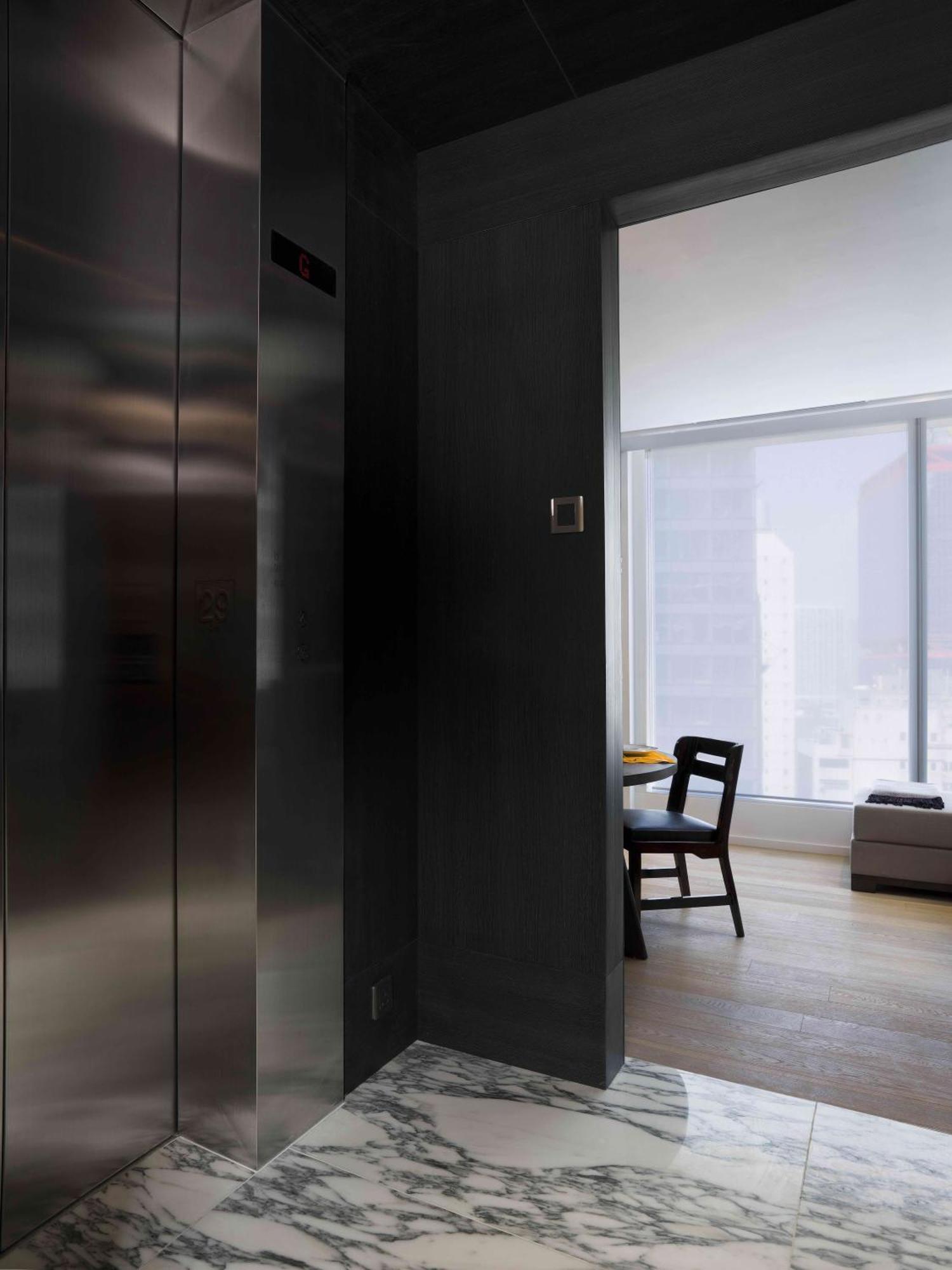 One-Bedroom Suite