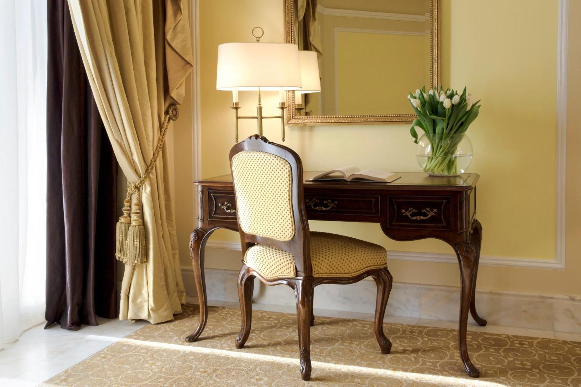 Superior Room,1550638816:JPEG