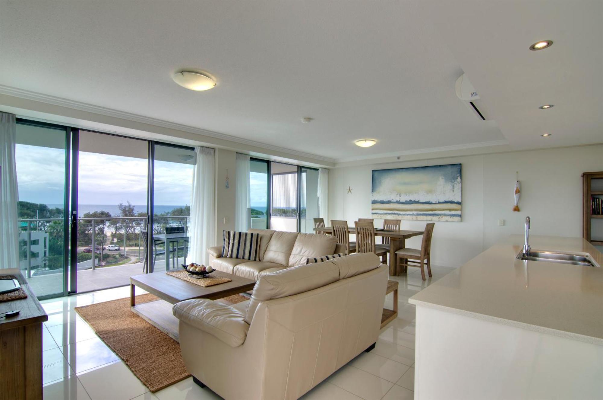 2 Bedroom Ocean View High Floor Apartment