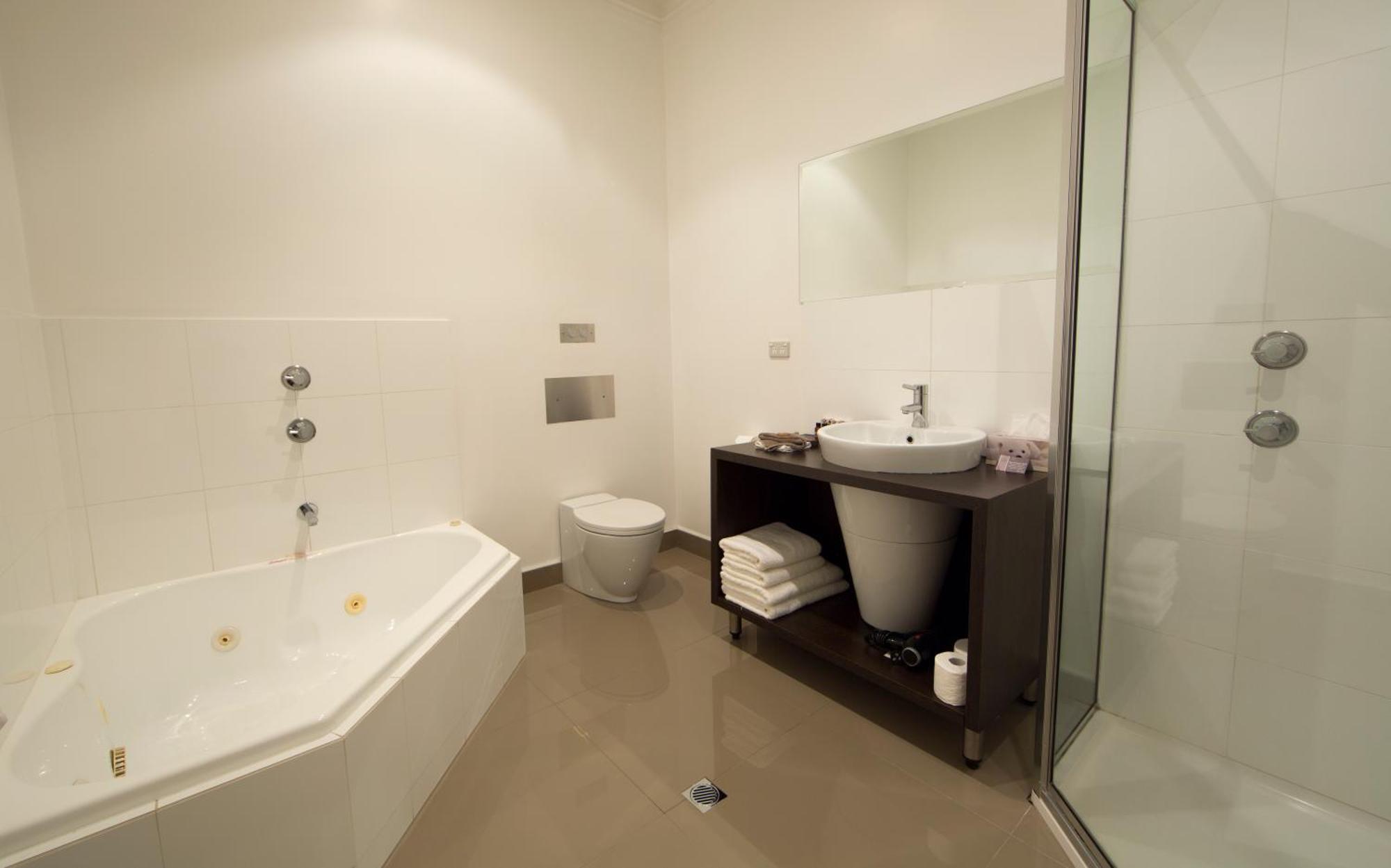 Deluxe King Studio Ocean View