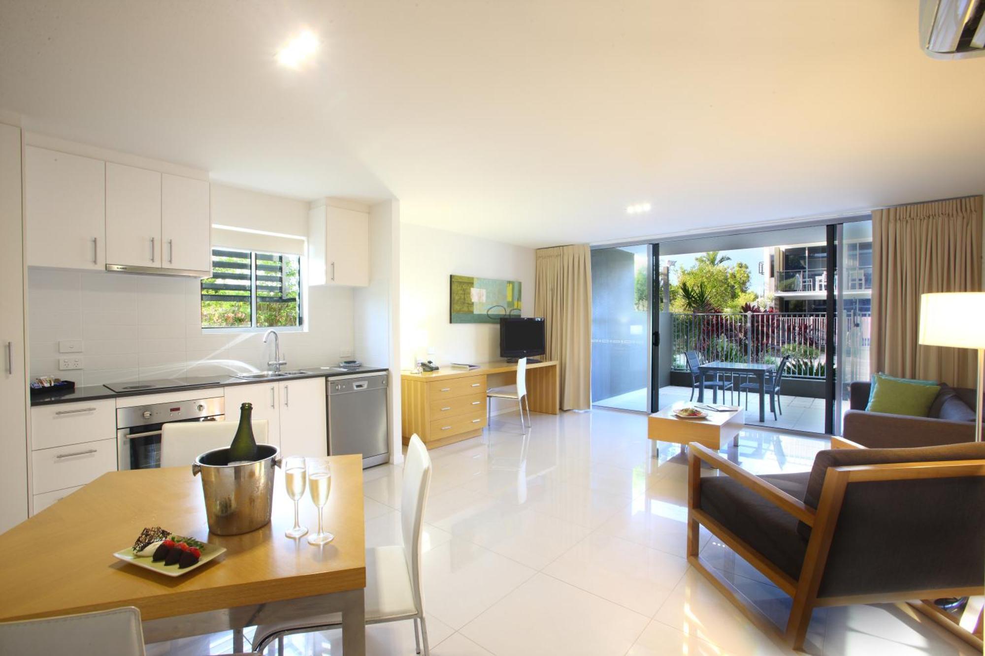 One-Bedroom Suite Unserviced