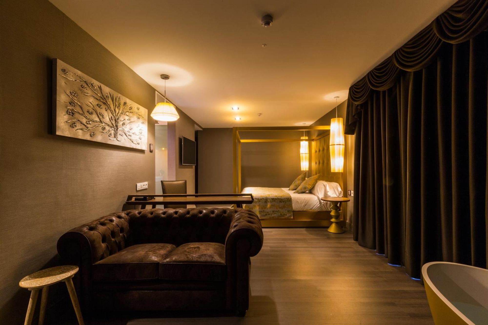 Privilege Suite