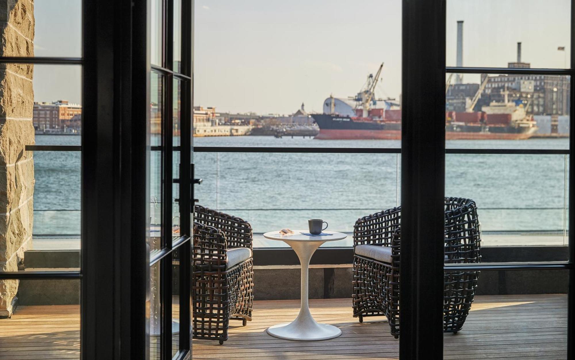 Harbor Balcony King,1287938173:JPEG