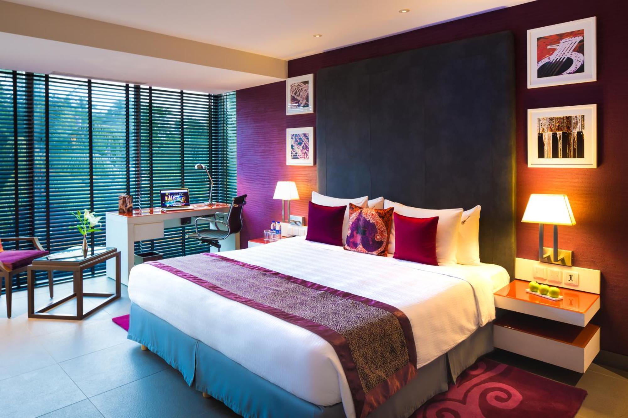 Deluxe King Room with 15% Discount on F&B & Spa - Happy Hours 1+1 (7pm to 9 pm),713403235:JPEG