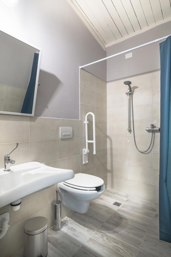 Three-Bedroom Apartment,718038238:JPEG
