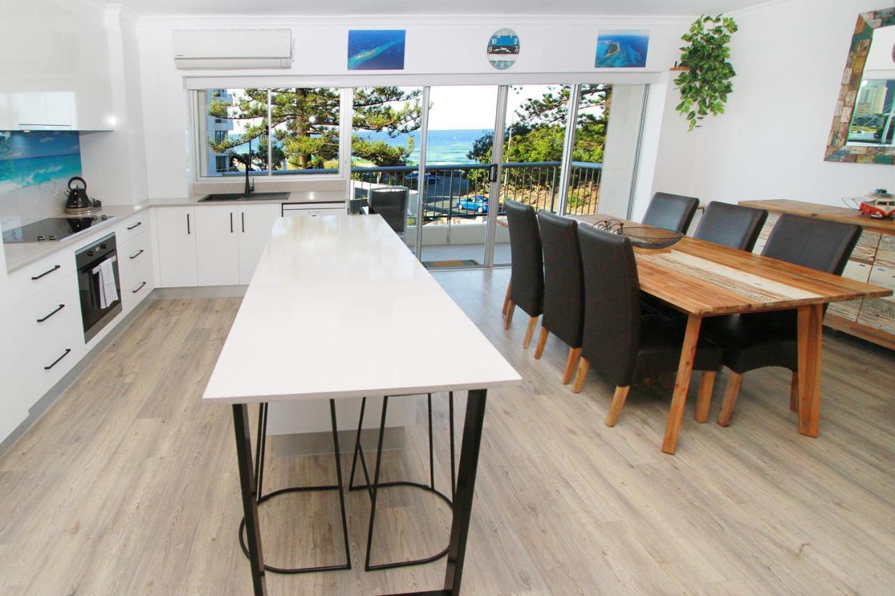 Two-Bedroom Apartment Floors 2 to 13