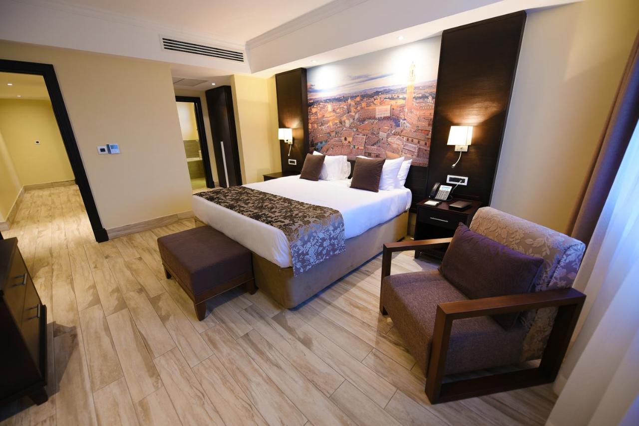 Two-Bedroom Suite,718791433:JPEG
