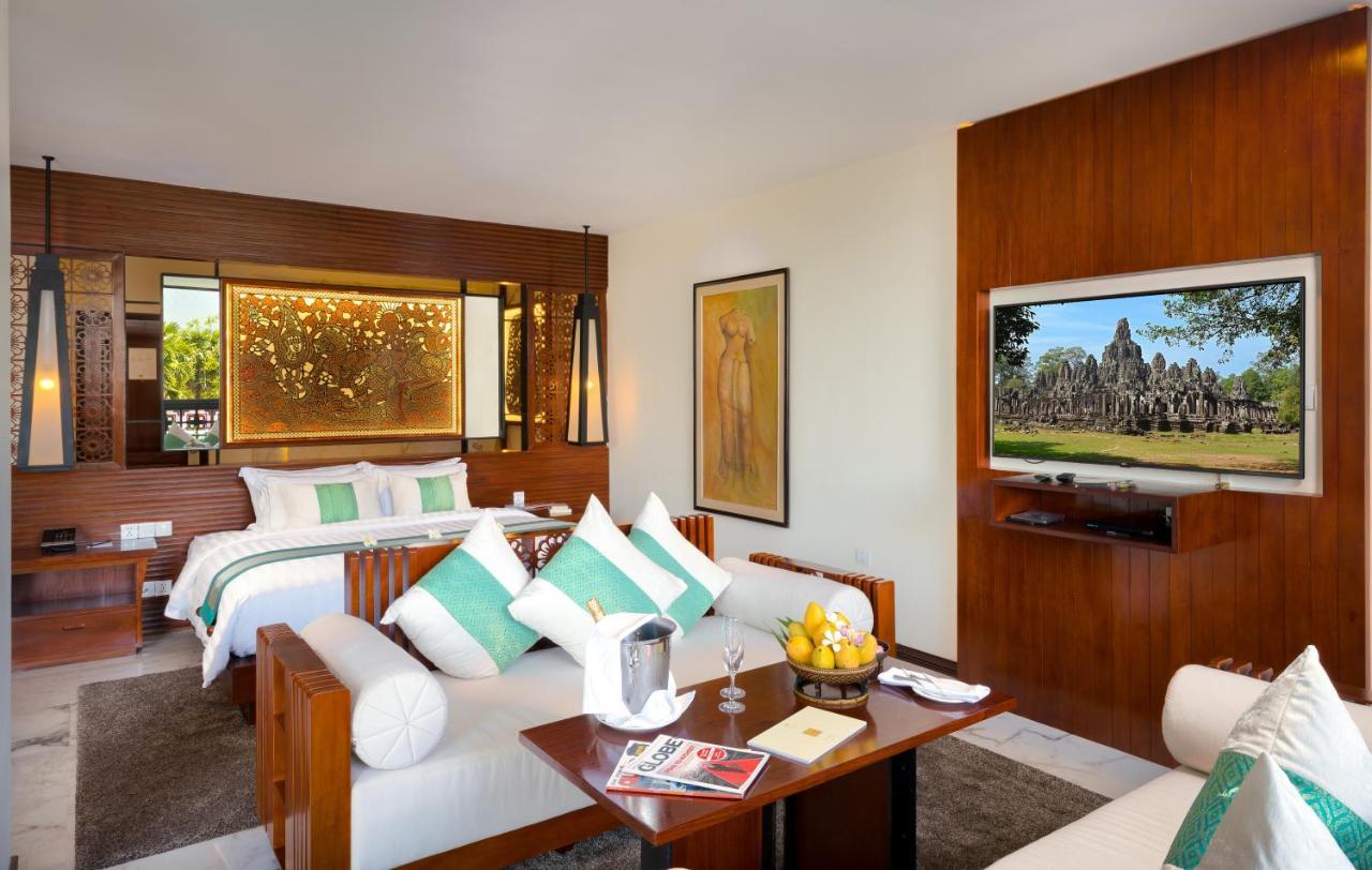 Lotus Suite