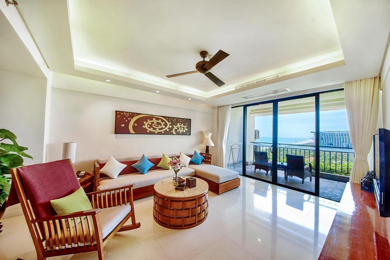One-Bedroom Superior Suite Ocean View