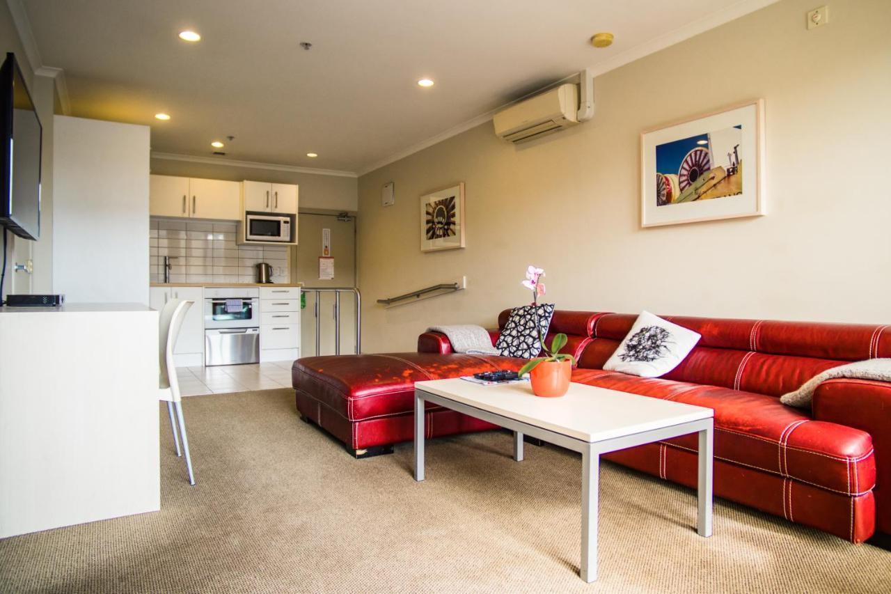 One-Bedroom Apartment (2 Adults)
