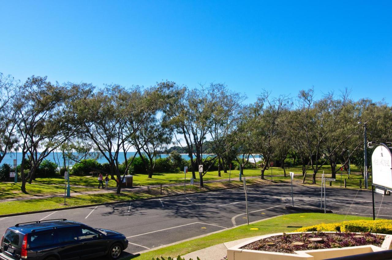 Premium Four-Bedroom Apartment with Beach View (Apt 9)