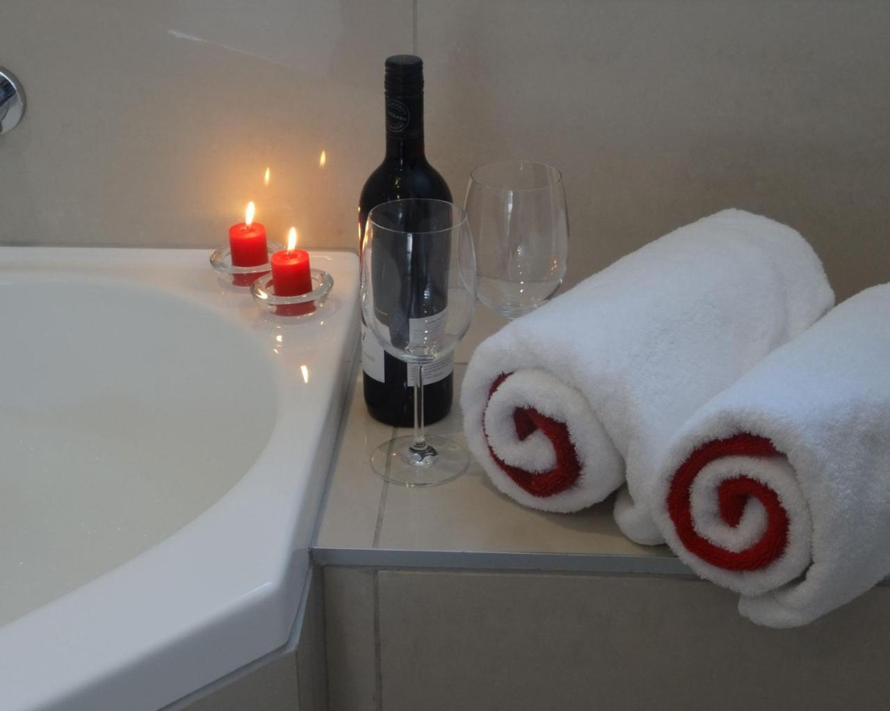 King Suite with Spa Bath