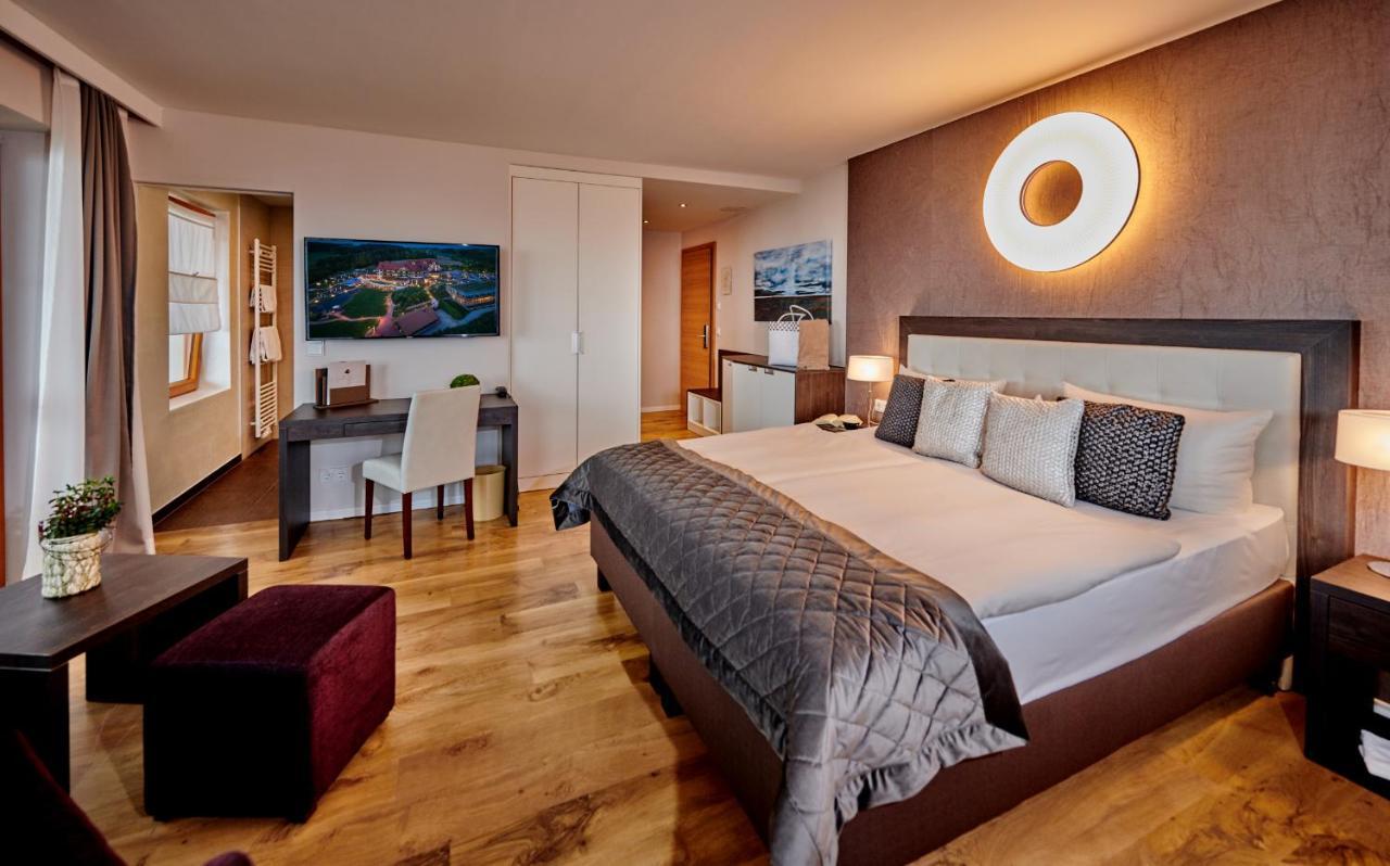 Double Room Lake View