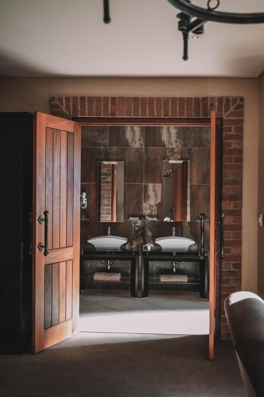 Double or Twin Room Balcony