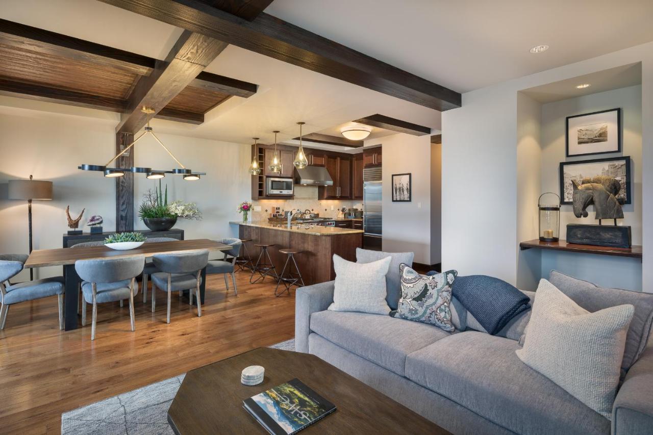 One Bedroom Residence Connecting