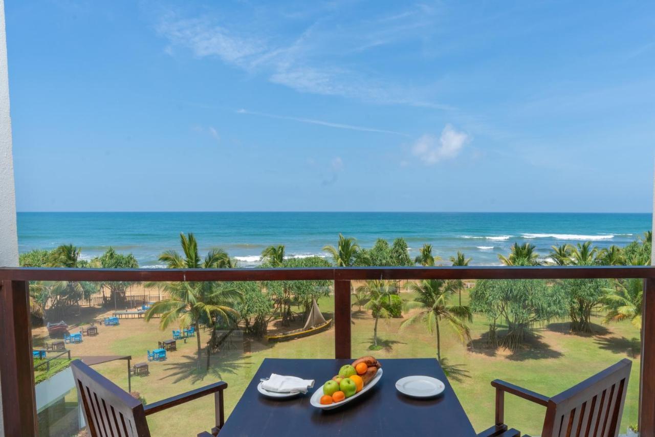 Deluxe Suite F&B 