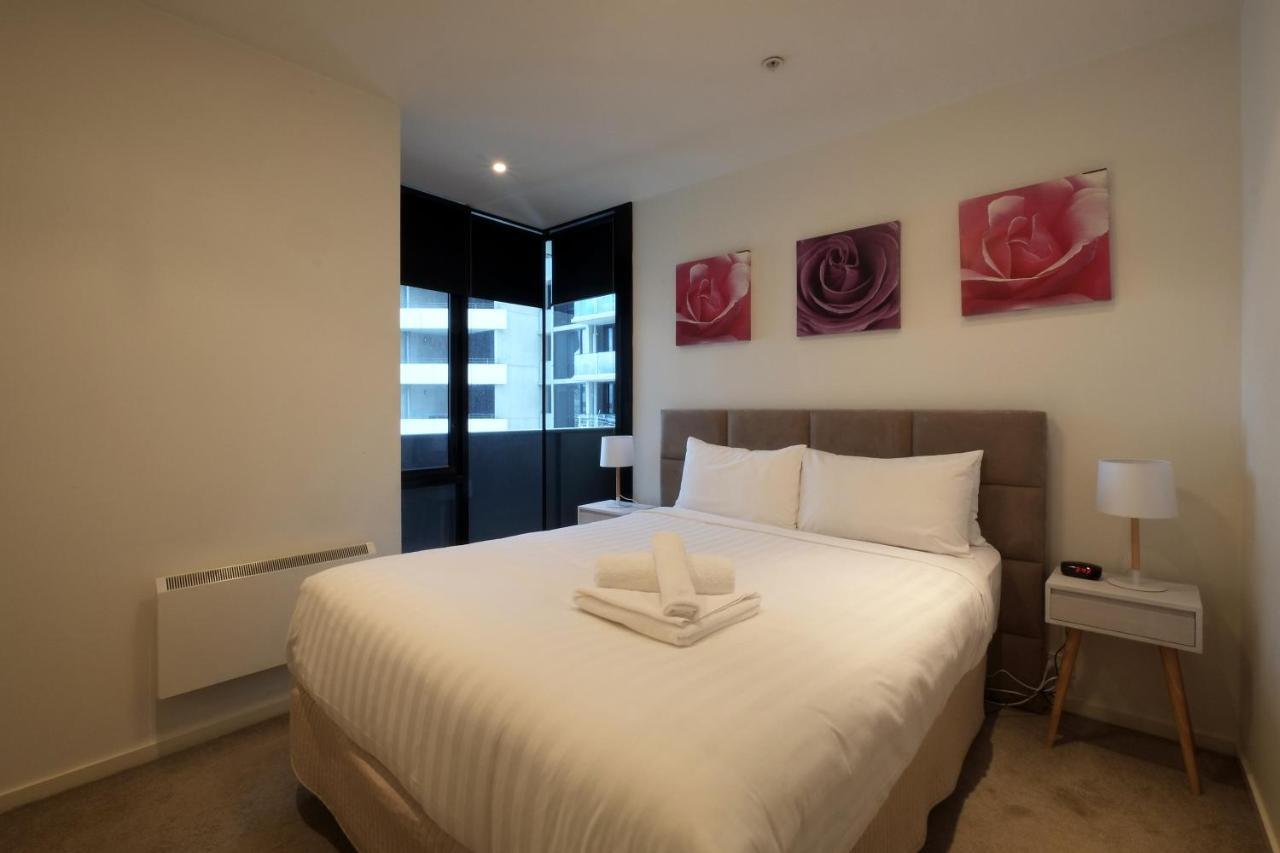 Executive Two-Bedroom One-Bathroom Apartment