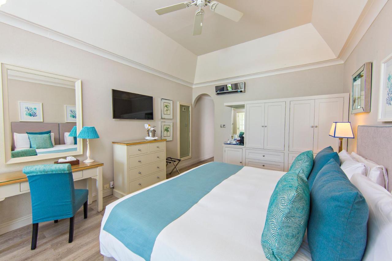 Deluxe Beachfront Room,1277978401:JPEG