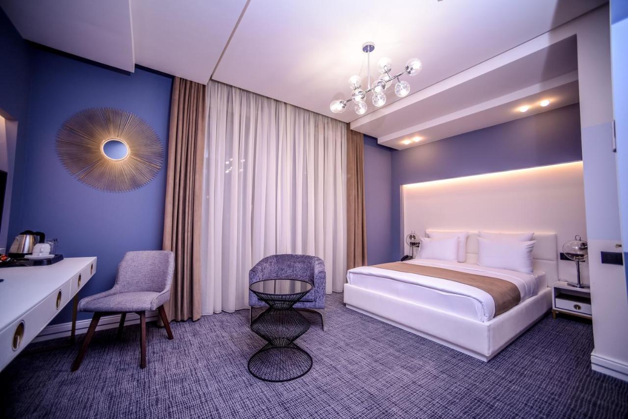 Double Room,930730753:JPEG