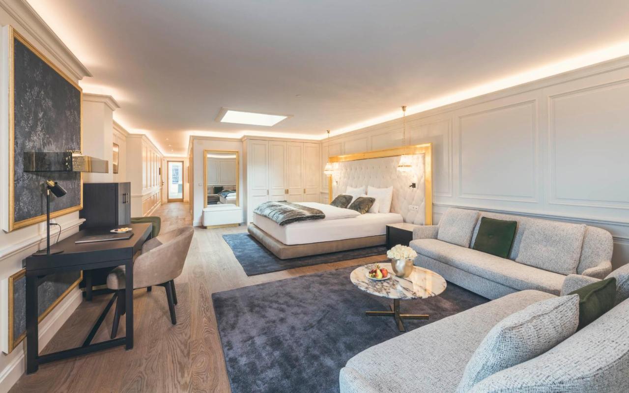 Superior Quadruple Room,1589393511:JPEG