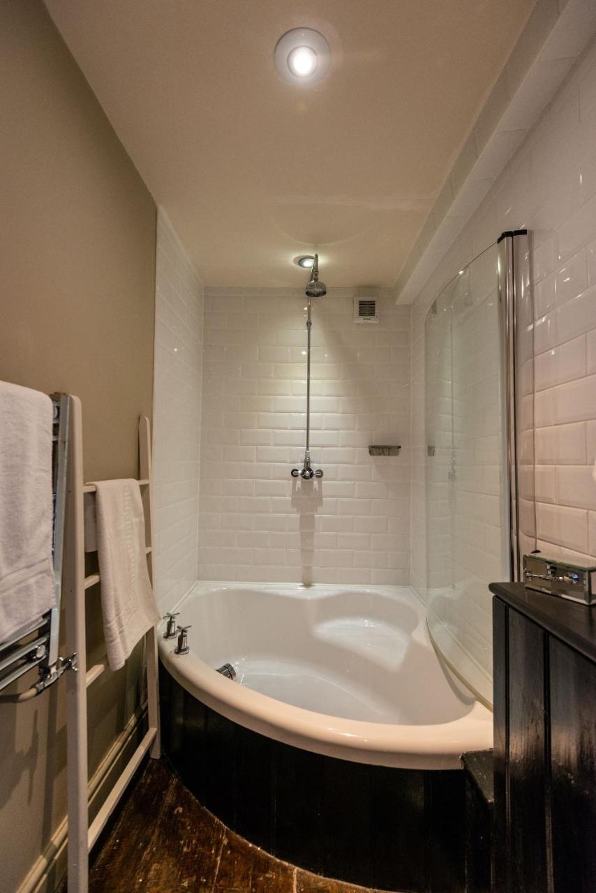 Superior Deluxe Double or Twin Room