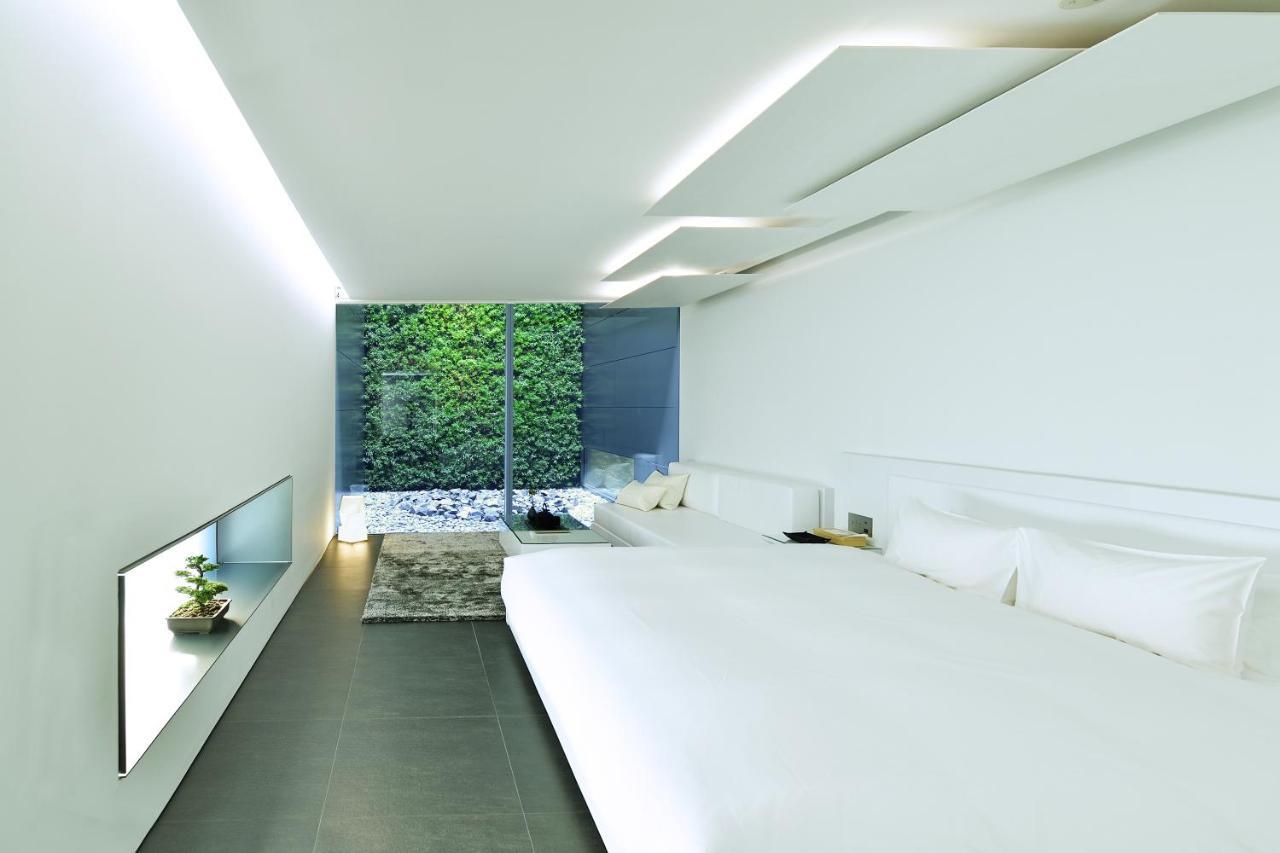 Deluxe Double Room Garden View