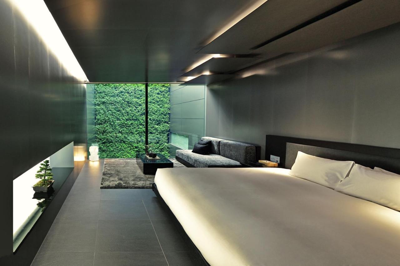 Deluxe Double Room Garden View Black
