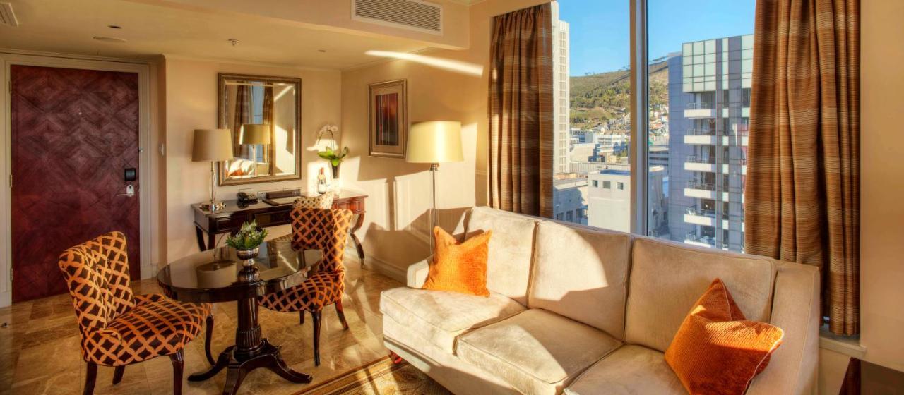 One-Bedroom Suite with Executive Lounge Access,1697848500:JPEG