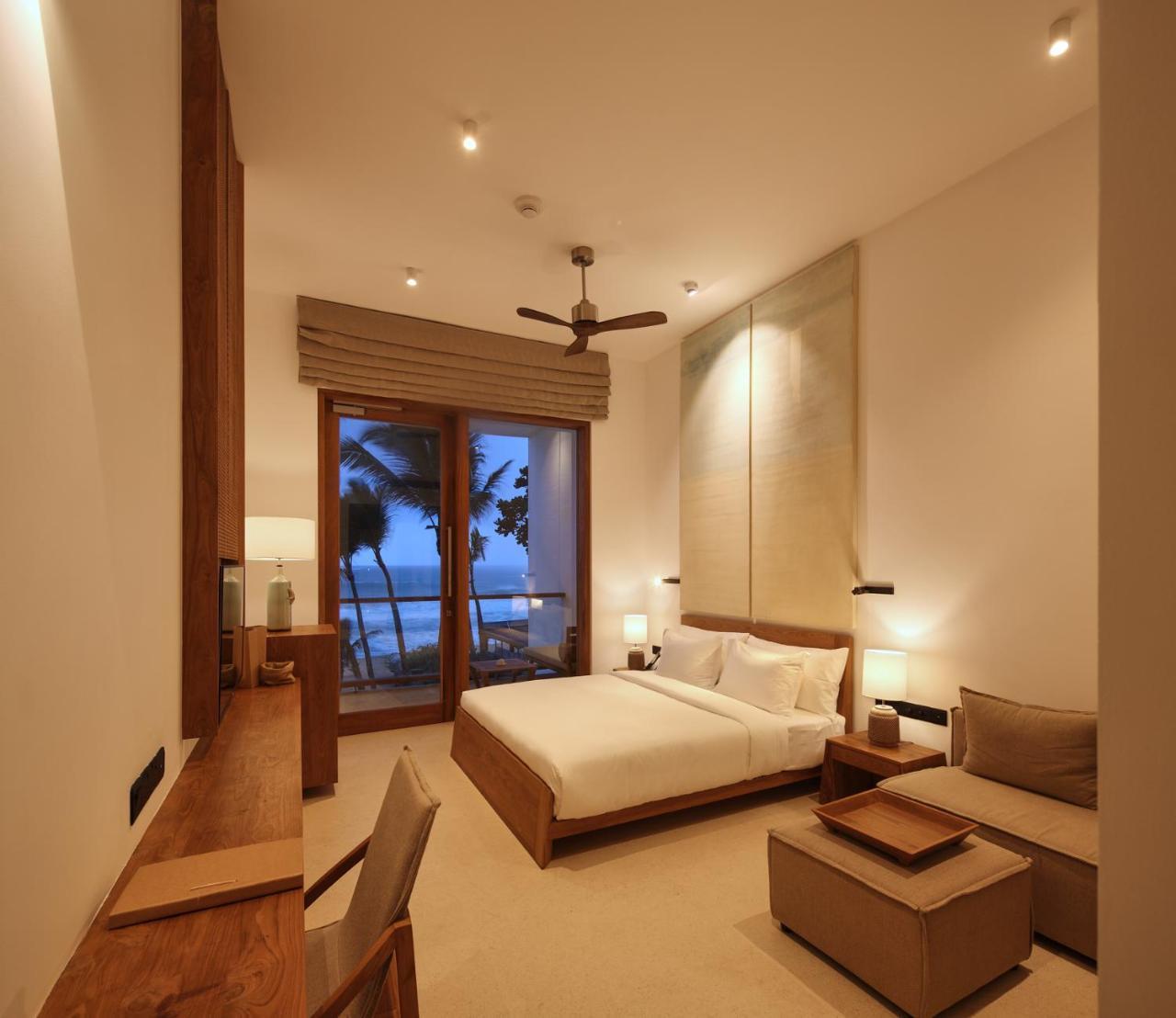 Deluxe Ocean View Room