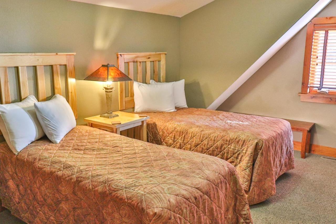 Deluxe Family Suite