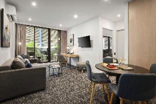 One-Bedroom Apartment,766109623:JPEG