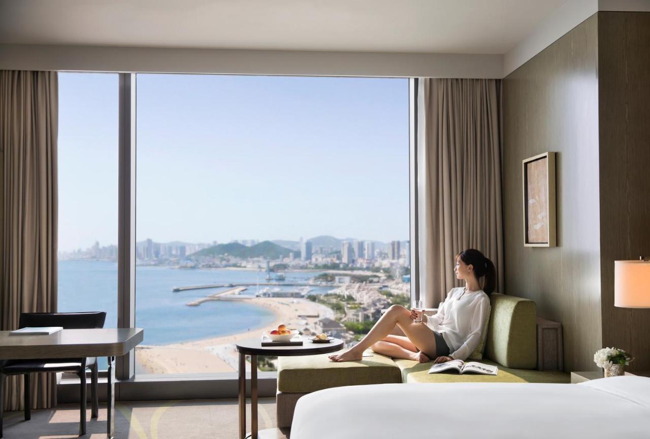 Deluxe King Room with Ocean View