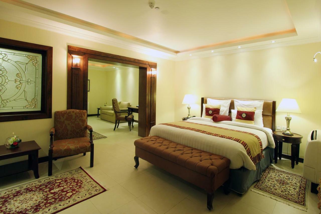 Executive King Room