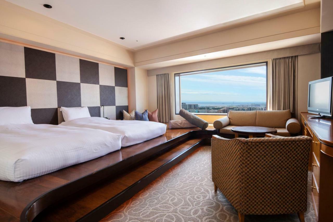 Superior Room - Upper Floor with City View - Non-Smoking,779475702:JPEG
