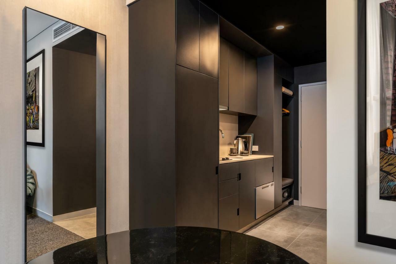 Veriu Suite