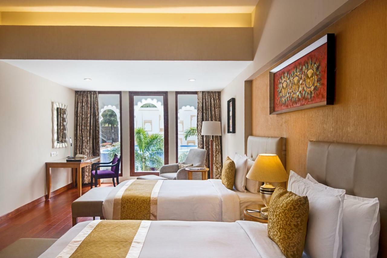 Deluxe Room: Enjoy 15% off on F&B, 20% off on Spa, Happy Hours with 1+1 offer,Complimentary Welcome Drink, Signature Activities & Experiences, Live Music, Cultural activities with Tea/Coffee,781008162:JPEG