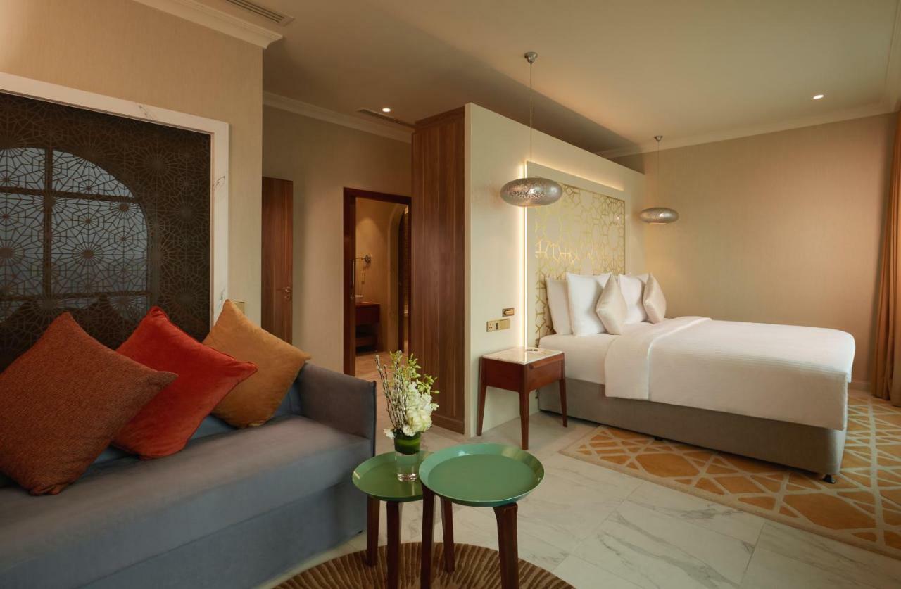 Tiara King Suite - Panoramic Haram View,784326624:JPEG