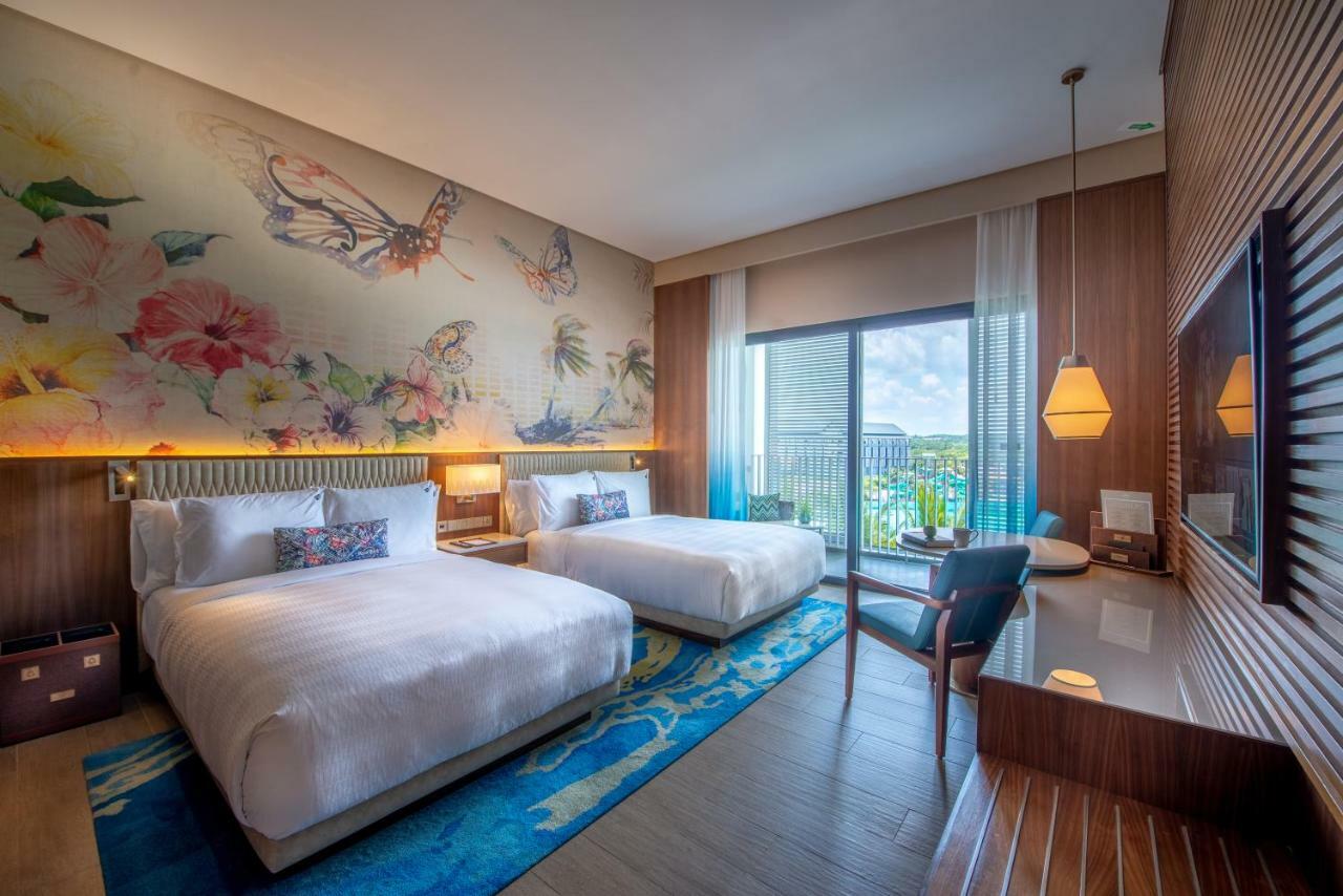Deluxe Double or Twin Room with Balcony,1283222875:JPEG