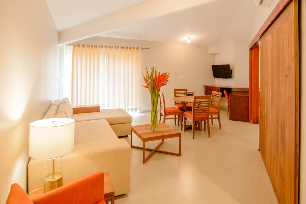 One-Bedroom Suite