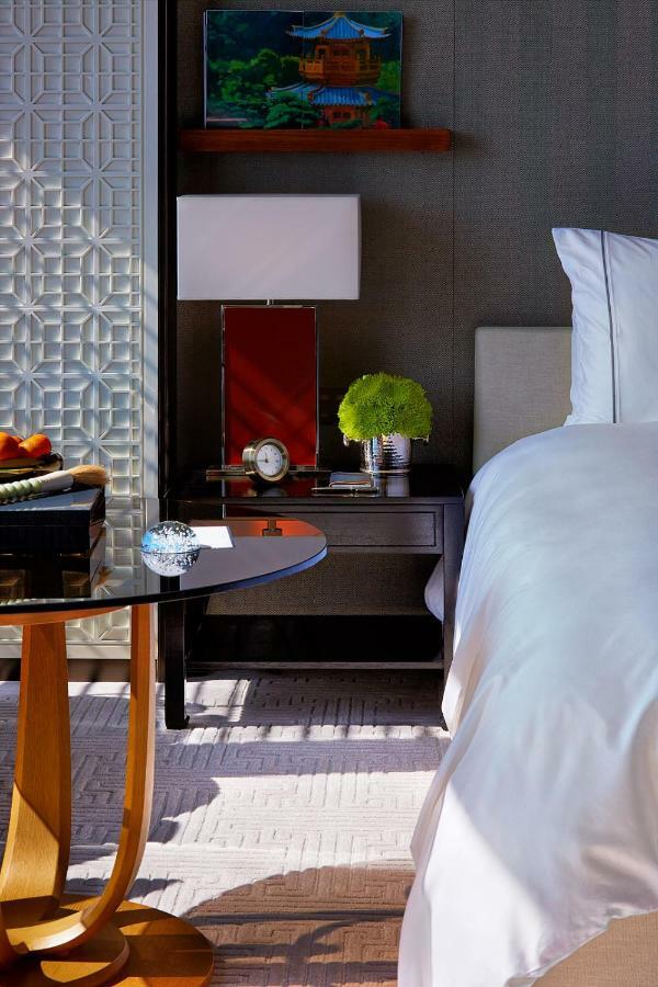 Twin Room Kowloon Peak View